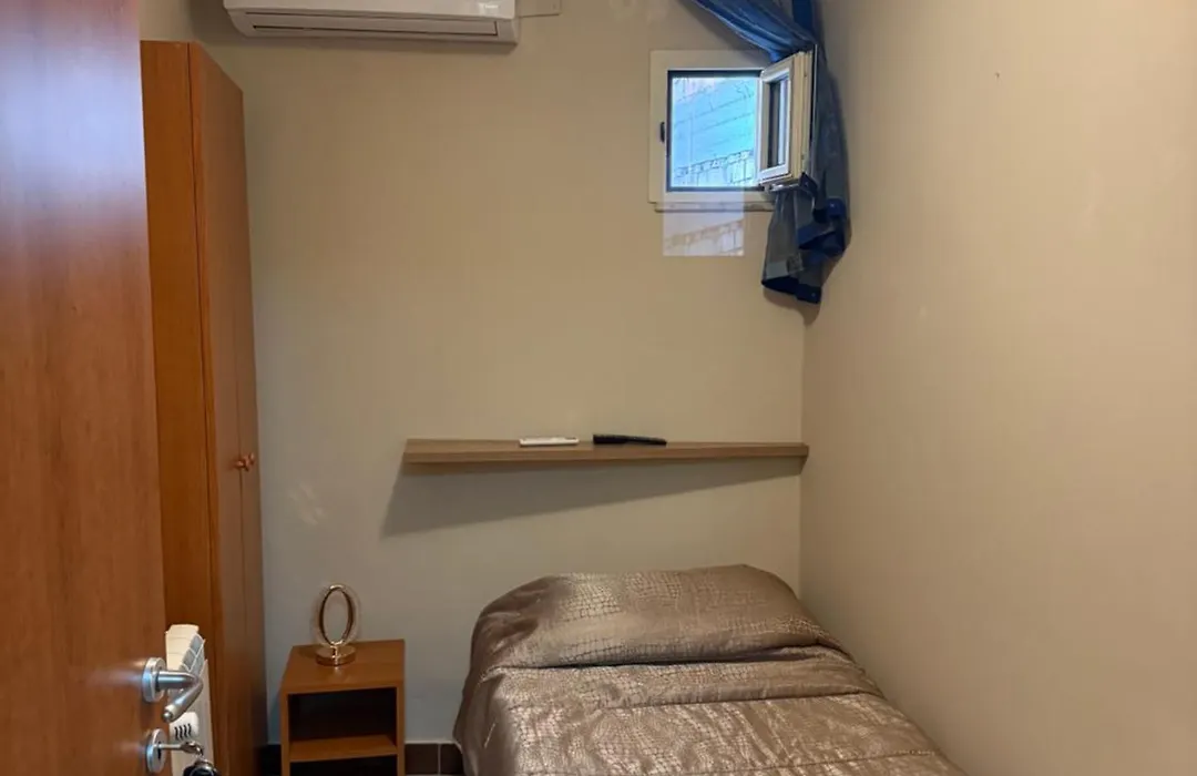 Golden Dreams B&B-1